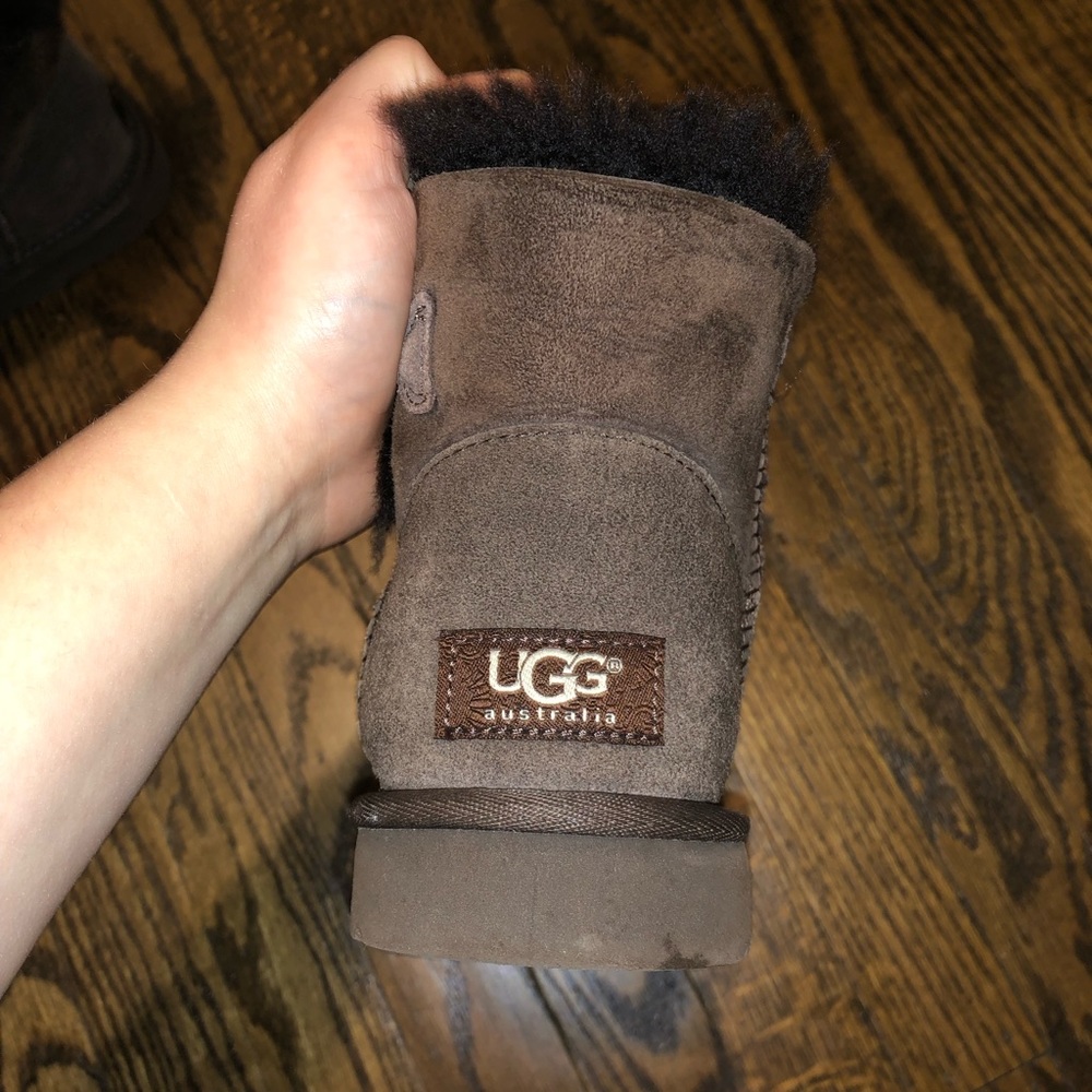Ugg Mini Bailey Buttons - image 2